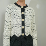 Casaco Curto em Tricot Preto e Branco Ivete | CECILIA PRADO