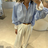 Calça pantalona branca com pregas