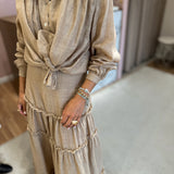 Conjunto camisa e saia Ottod'ame em linho bege