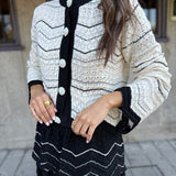 Casaco Curto em Tricot Preto e Branco Ivete | CECILIA PRADO