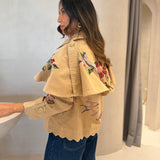 PRÉ ORDER Trench Coat Curto em Sarja Bege com Bordado Floral | FARM RIO