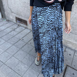 Saia Midi Assimétrica Plissada em Animal Print Azul | Scotch & Soda
