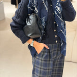 Cardigan Azul Marinho em Malha de Lã com Botões Dourados | Liu Jo