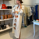 Vestido Ottod'ame bege com bordado colorido