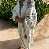Vestido boho chic em branco