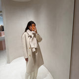 Casaco em Fazenda de Lã com Cachecol Bege | Liu Jo