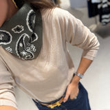 Bandana Triangular Malha com Caxemira Kaki | VIOLETA