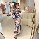 Vestido midi com print geométrico