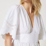 Vestido curto com bordado inglês TWINSET