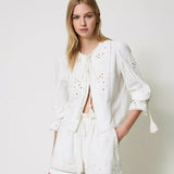Pantalón corto Twinset blanco con bordado