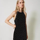 Vestido curto TWINSET em veludo com pedras bordadas