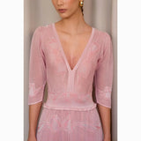 Vestido midi Cecilia Prado em malha tricotada rosa