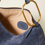 Mala “Liliane” Média em Suede Azul com Argolas | TWINSET