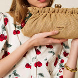 Clutch Em Ráfia Com Charm Bege | TWINSET