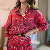 Conjunto bandana em vermelho de blusa e calça