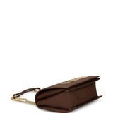 Mala de ombro em castanho com logo metálico | Love Moschino