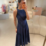 Vestido Midi Azul-marinho com Detalhes em Renda | Violeta Store