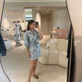 Vestido curto com bolsos
