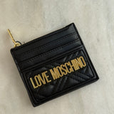 Porta-cartões Love Moschino em preto com logotipo à frente