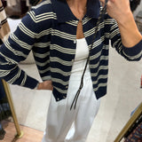 Polo em Malha Azul com Risca Amarela | VIOLETA