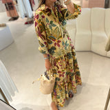 Vestido midi com print floral