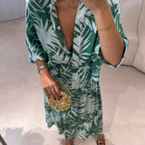 Conjunto acetinado de saia e blusa Liu Jo estampado em verde