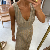 Vestido longo Nenette em malha dourado