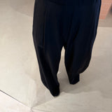 Calças Palazzo em Flanela de Lã Preta com Cintura Elástica Jhonny | SEMICOUTURE