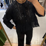 Camisa Cicely Preta em Bordado Inglês | Semicouture