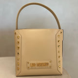 Mala de mão bucket bag Love Moschino em ecru com tachas