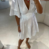 Vestido curto TWINSET com bordado inglês