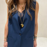 Top de cetim azul marinho com renda