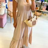 Vestido camiseiro comprido bege