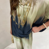 Conjunto blusa e calça acetinado Ottod'ame com print tie dye