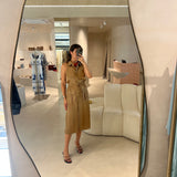 Vestido midi TWINSET estilo safari em kaki