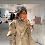 Trench Coat Curto Bege com Colete  | Ottod'ame