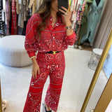 Conjunto bandana em vermelho de blusa e calça