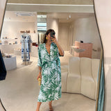 Conjunto acetinado de saia e blusa Liu Jo estampado em verde