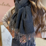 Estola com Logotipo em Relevo Cinza | Liu Jo