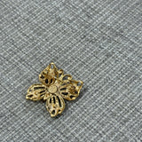 Broche Borboleta Dourada com Pérolas
