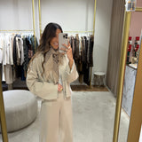 Set de Calça e Jaqueta em Bege | Liviana Conti