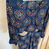 Vestido comprido SCOTCH & SODA padrão em azul