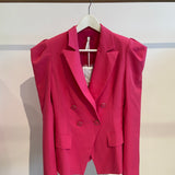 Blazer estruturado estilo militar