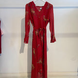 Vestido comprido com cinto