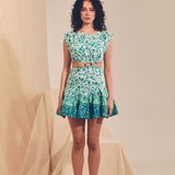 Vestido curto com costas abertas