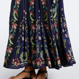 Saia Natalia Preta Maxi Plissada Floral | FARM RIO