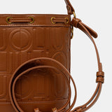 Mala bucket bag LIU JO em camel com logotipo em relevo