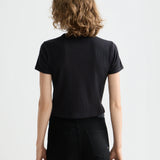 T‑shirt Curta Preta Slim Fit em Algodão | Scotch & Soda