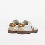Ténis Veja branco com logo a kaki | Volley Leather Tent Bark